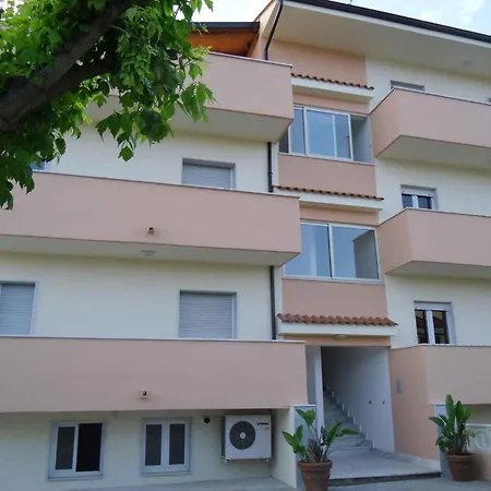 In Marina/kampanien 21122 Appartement *